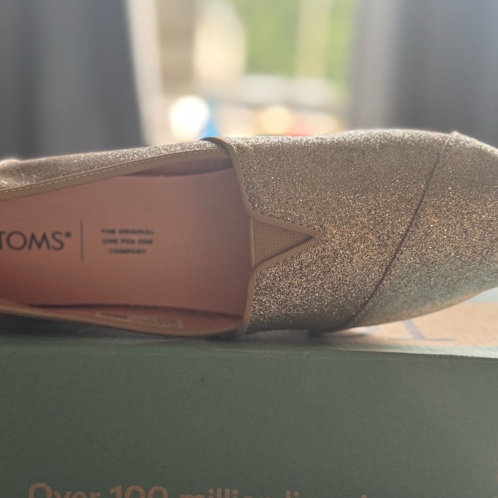Toms Sparkly Champagne Flats Alpargata Style